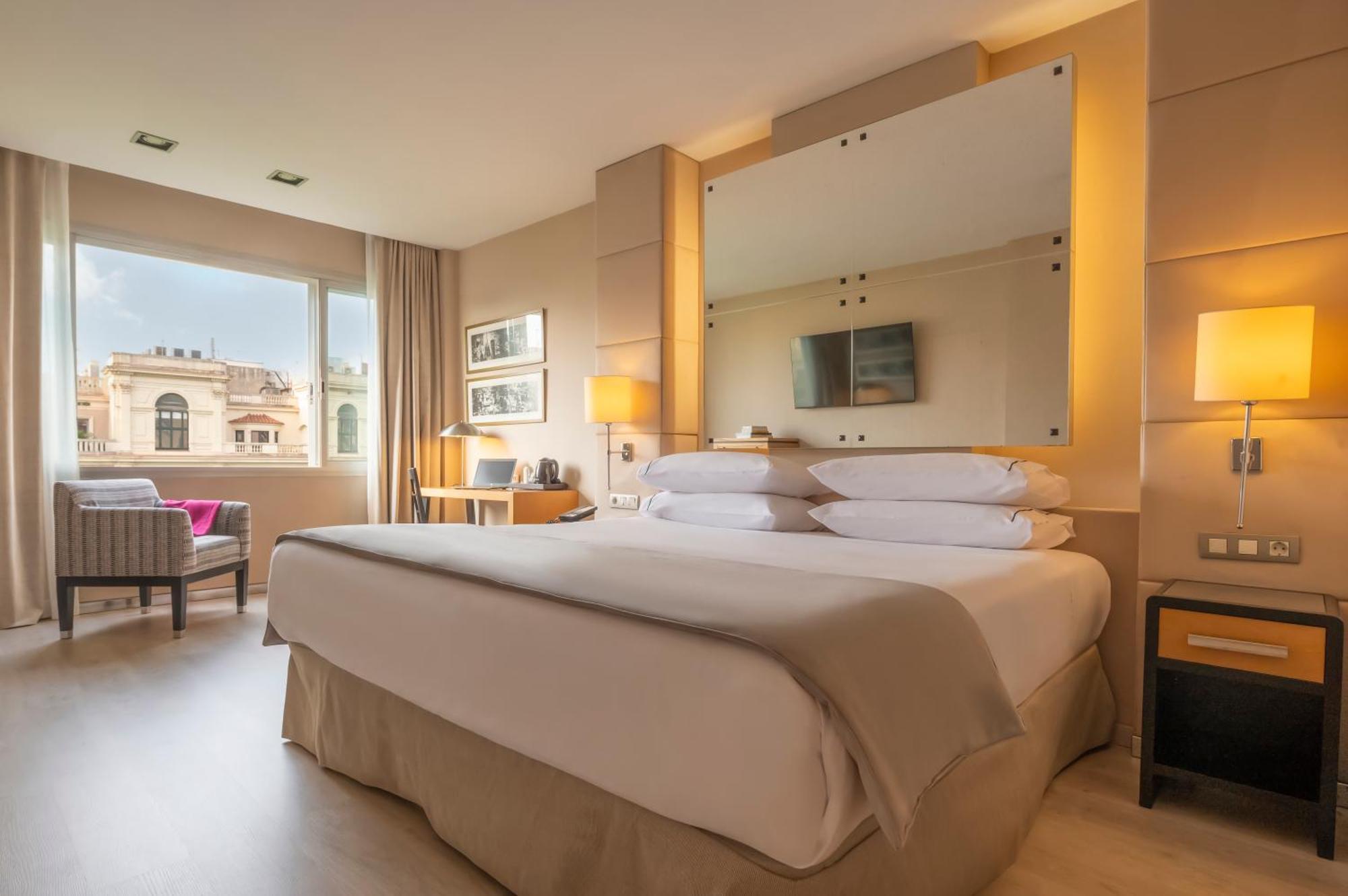 Hesperia Barcelona Presidente Hotel Kültér fotó